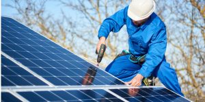 Installation Maintenance Panneaux Solaires Photovoltaïques à Miglos